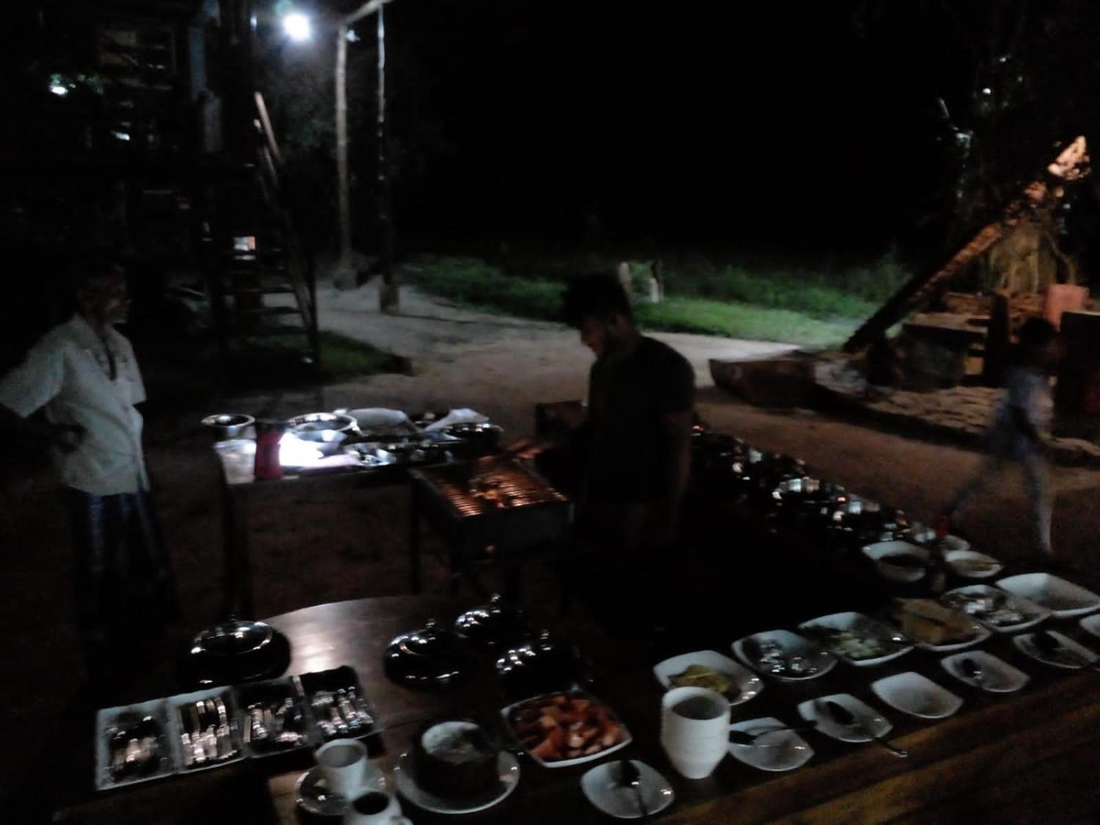 威帕杜树屋度假屋 Nochchiyagama 外观 照片
